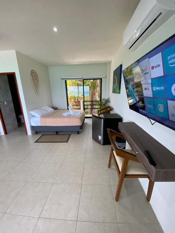 Cuxos Hotel Beachfront Isla Mujeres Exteriér fotografie